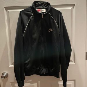 Nike full-zip jacket size L (black)